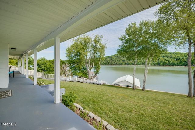 136 Meredith Circle, Johnson City, TN 37615