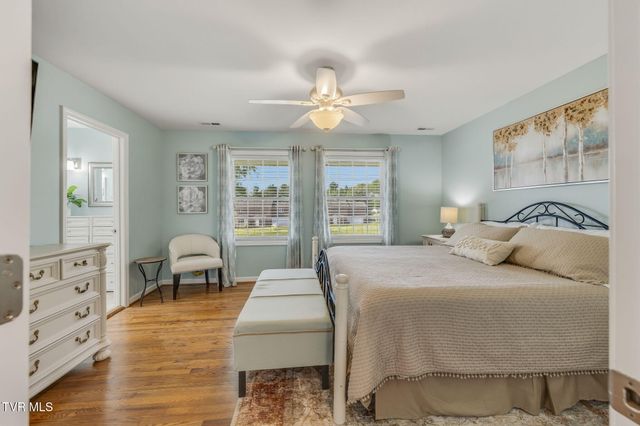 136 Meredith Circle, Johnson City, TN 37615