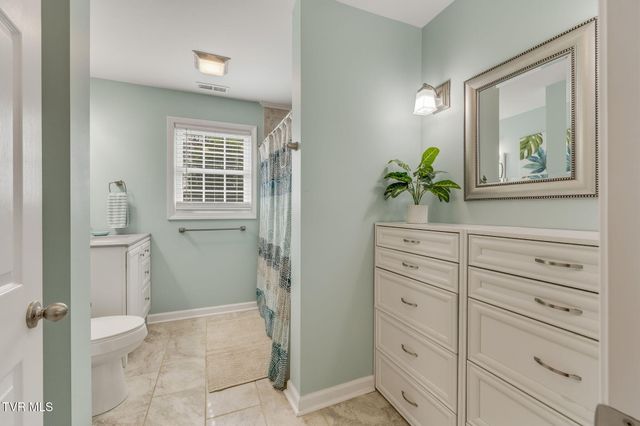 136 Meredith Circle, Johnson City, TN 37615