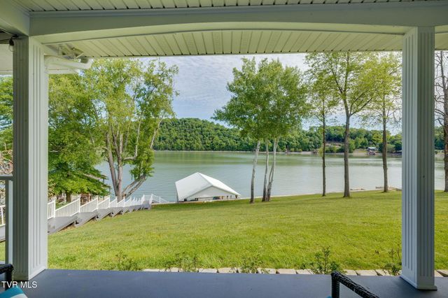 136 Meredith Circle, Johnson City, TN 37615