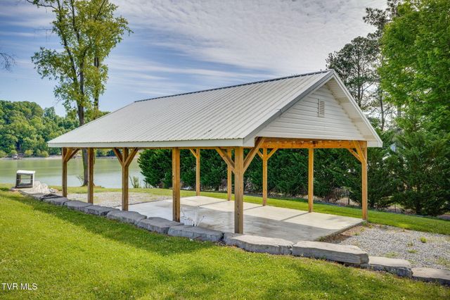 136 Meredith Circle, Johnson City, TN 37615