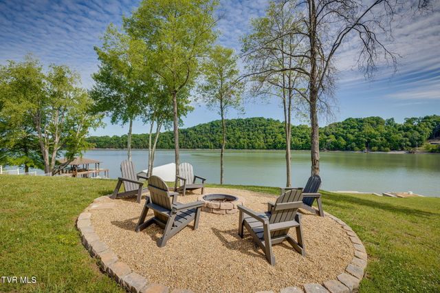 136 Meredith Circle, Johnson City, TN 37615
