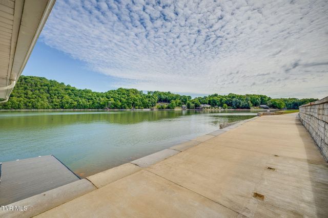 136 Meredith Circle, Johnson City, TN 37615