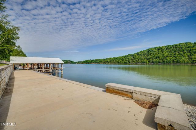 136 Meredith Circle, Johnson City, TN 37615