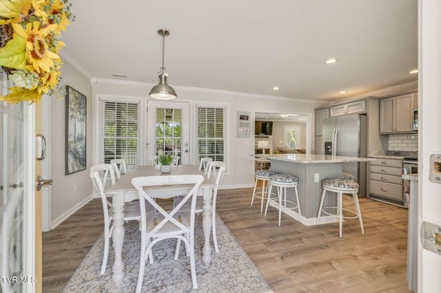 136 Meredith Circle, Johnson City, TN 37615