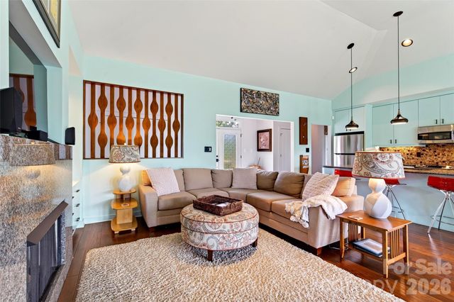 362 Captains Drive, Nebo, NC 28761