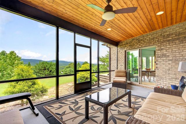 362 Captains Drive, Nebo, NC 28761