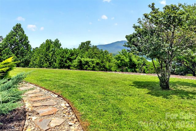 362 Captains Drive, Nebo, NC 28761