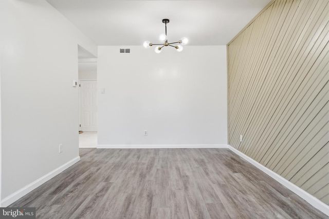 28 MELWOOD CT, Sicklerville, NJ 08081