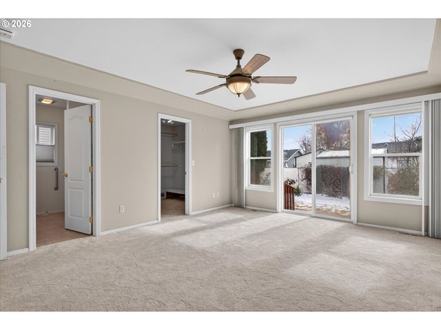 2410 E N Ave, La Grande, OR 97850