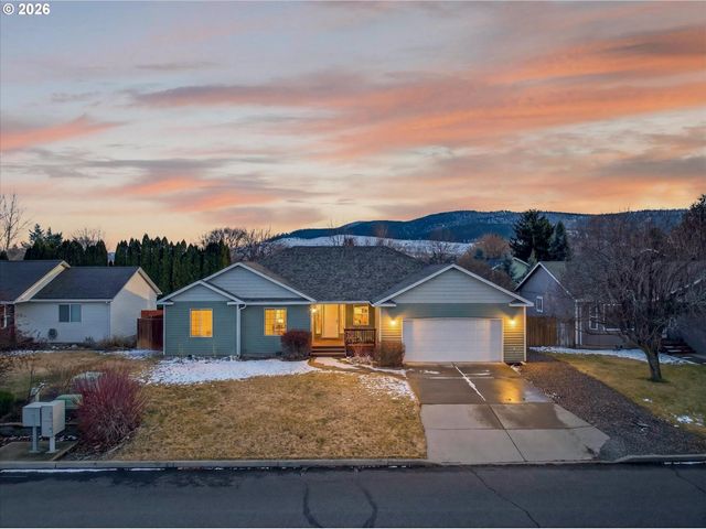 2410 E N Ave, La Grande, OR 97850