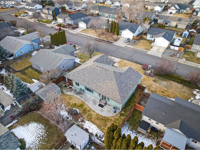 2410 E N Ave, La Grande, OR 97850