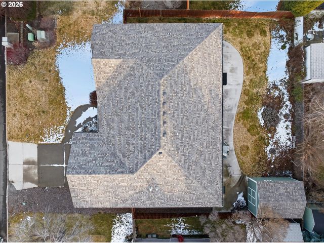 2410 E N Ave, La Grande, OR 97850