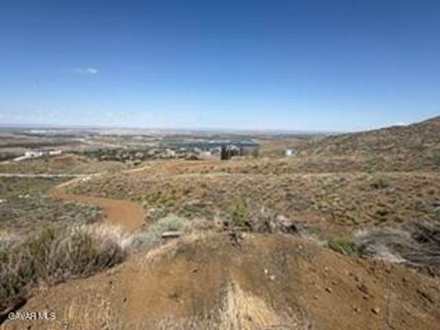 850 Shaner Road, Palmdale, CA 93551