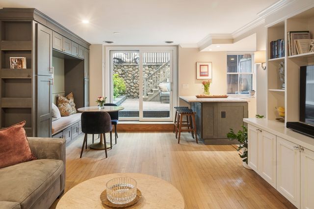 7 Concord Sq 1, Boston, MA 02118