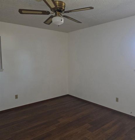 5800 Kingston Road, Oklahoma City, OK 73122