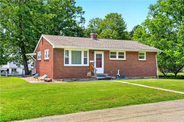1312 Oak St, Connellsville, PA 15425