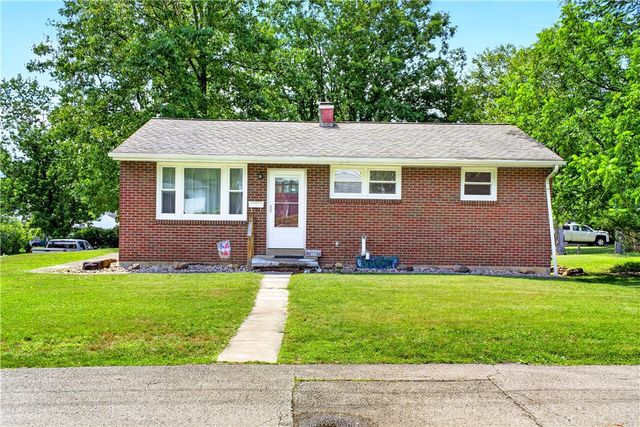1312 Oak St, Connellsville, PA 15425