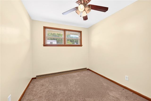 1312 Oak St, Connellsville, PA 15425