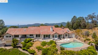 16411 Crestridge Ave, Sonora, CA 95370