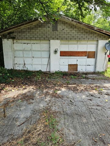 1114 13th ST SE, Roanoke, VA 24013