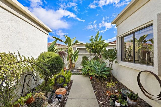 27766 Deya, Mission Viejo, CA 92692