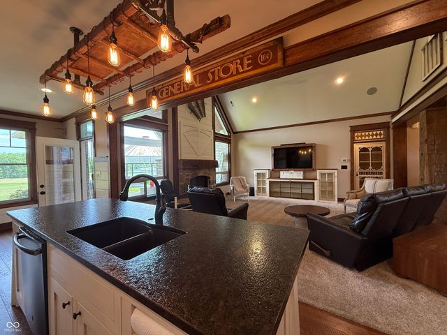 5973 Timber View Lane, Clayton, IN 46118