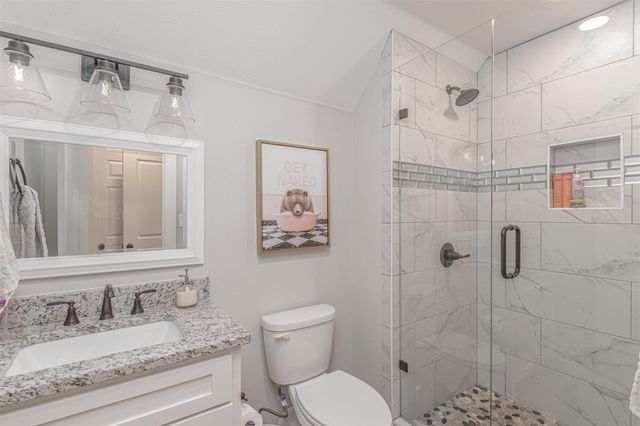 101 Lakeview Trail, Mabank, TX 75147