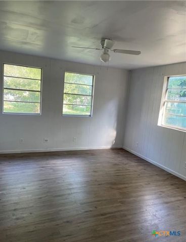 815 S 33rd Street, Temple, TX 76504