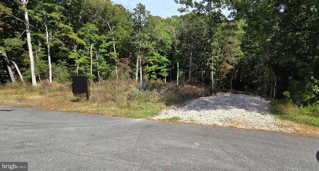18390 MATTHEWS DR, Lexington Park, MD 20653