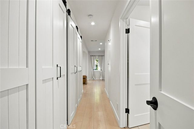 2142 E Chevy Chase, Glendale, CA 91206