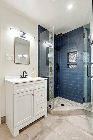 2142 E Chevy Chase, Glendale, CA 91206