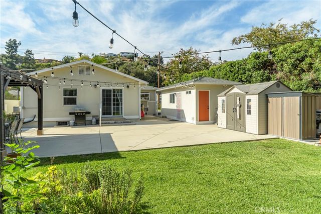 2142 E Chevy Chase, Glendale, CA 91206