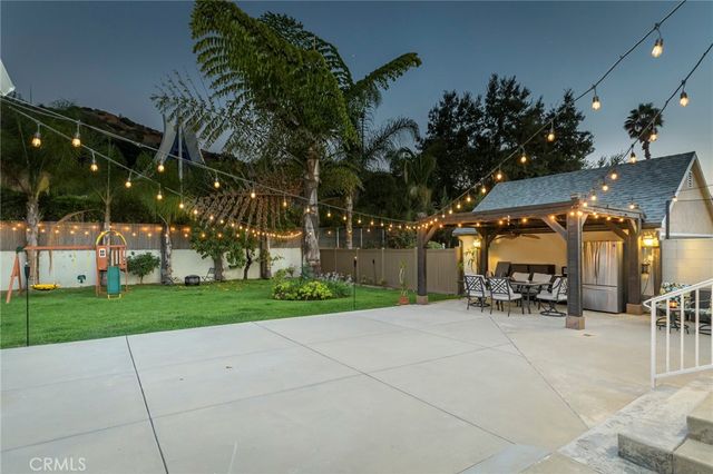 2142 E Chevy Chase, Glendale, CA 91206