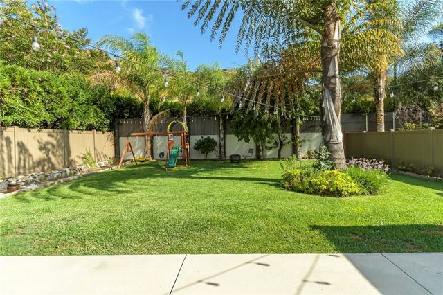 2142 E Chevy Chase, Glendale, CA 91206