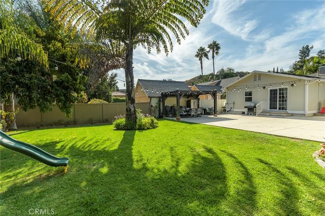 2142 E Chevy Chase, Glendale, CA 91206