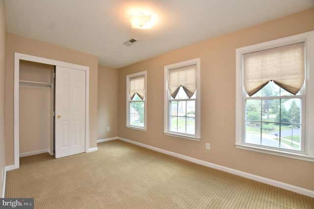 350 COPPERFIELD LN, Herndon, VA 20170