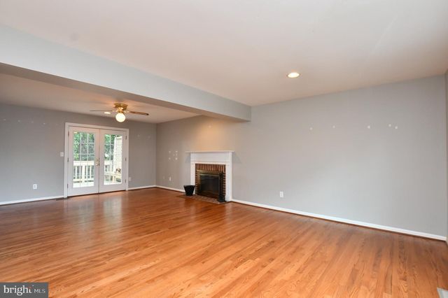 350 COPPERFIELD LN, Herndon, VA 20170