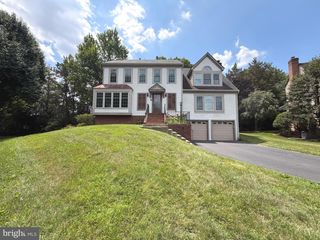350 COPPERFIELD LN, Herndon, VA 20170