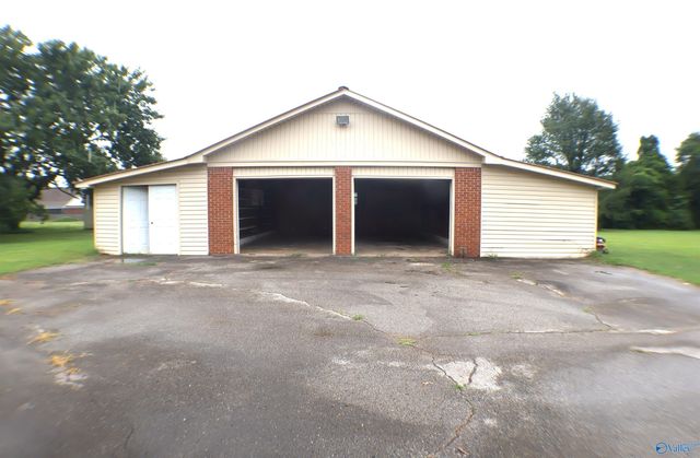 3509 Highway 72 E, Brownsboro, AL 35741
