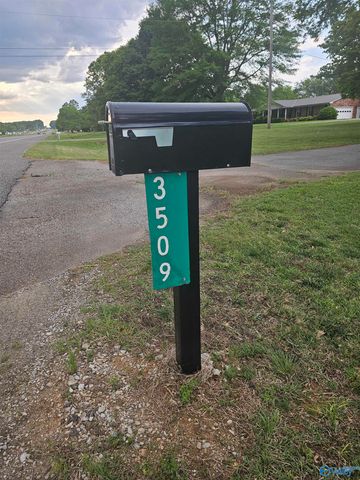 3509 Highway 72 E, Brownsboro, AL 35741