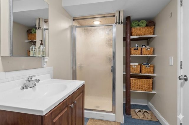 401 S Broadway, Lawrence, MA 01843