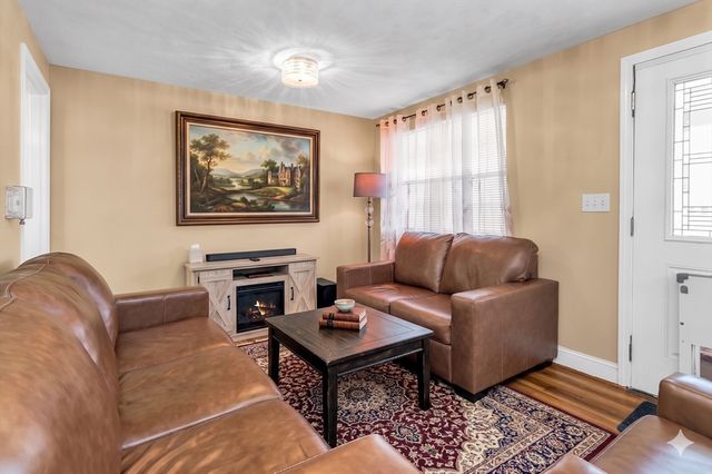 401 S Broadway, Lawrence, MA 01843