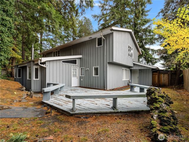 9325 114th Street SW, Lakewood, WA 98498