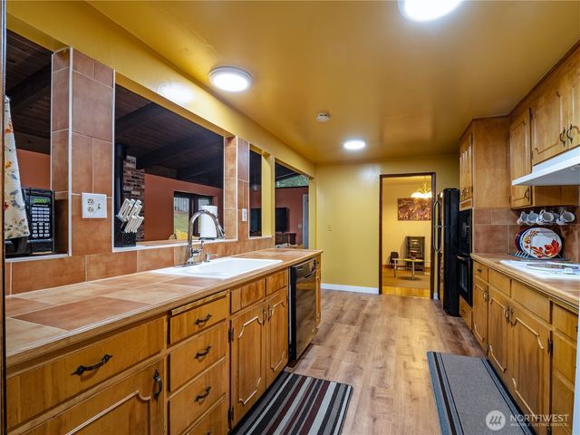 9325 114th Street SW, Lakewood, WA 98498