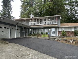 9325 114th Street SW, Lakewood, WA 98498