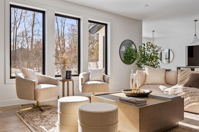 3916 McMenemy Street, Vadnais Heights, MN 55127