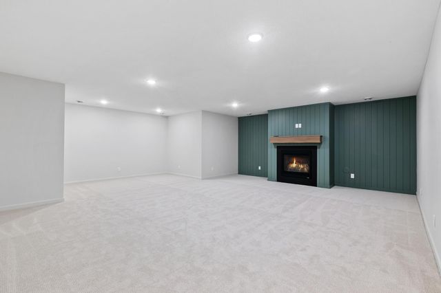 3916 McMenemy Street, Vadnais Heights, MN 55127