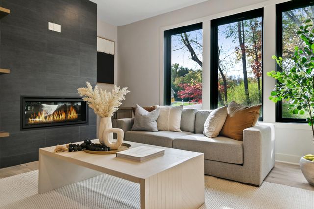 3916 McMenemy Street, Vadnais Heights, MN 55127