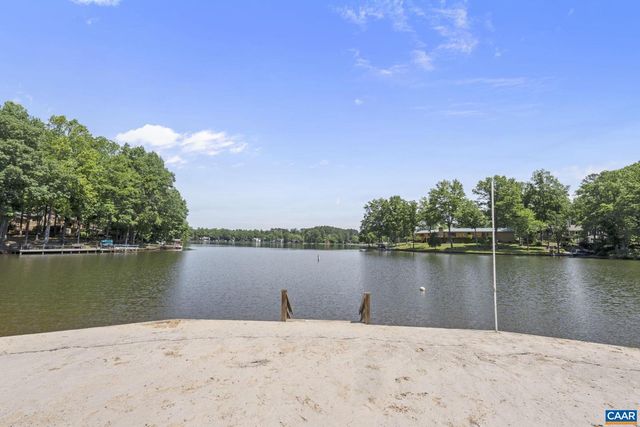 2 WHIPPOORWILL LN, Palmyra, VA 22963